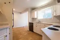 15661 ROPER AVENUE - thumbnail 11