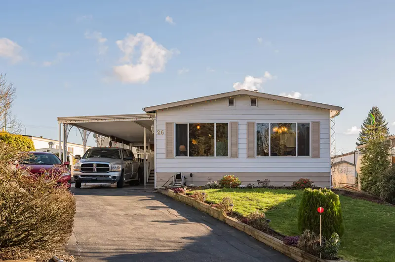 26 2035 MARTENS STREET - photo 1 of 25