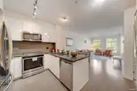 212 15138 34TH AVENUE - thumbnail 4