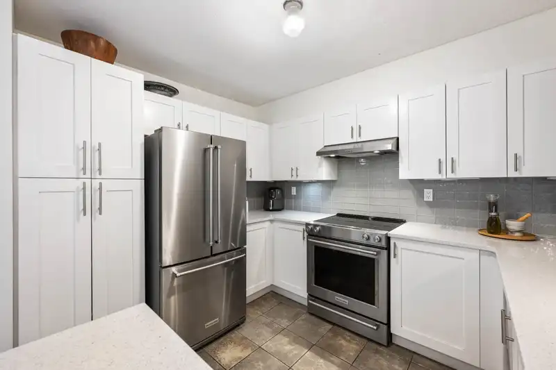311 15621 MARINE DRIVE - photo 3 of 40