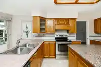 14956 21B AVENUE - thumbnail 8