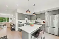 202 2277 OAK MEADOWS DRIVE - thumbnail 5