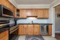205 1459 BLACKWOOD STREET - thumbnail 6