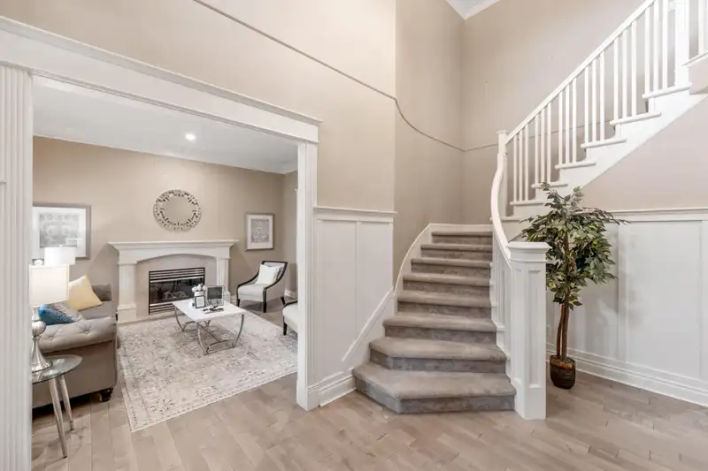 2269 133 STREET - photo 2 of 40
