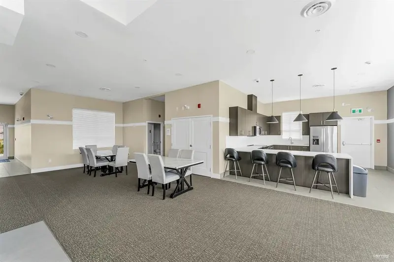 4413 2180 KELLY STREET - photo 4 of 22