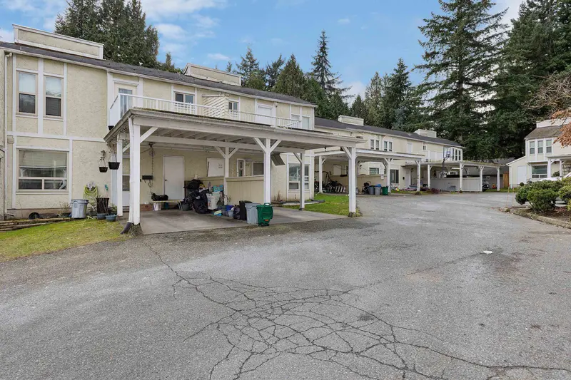 22 3075 TRETHEWEY STREET - photo 3 of 21