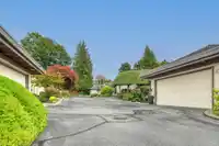 4 12957 17 AVENUE - thumbnail 32