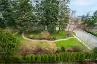 614 1442 FOSTER STREET - thumbnail 31