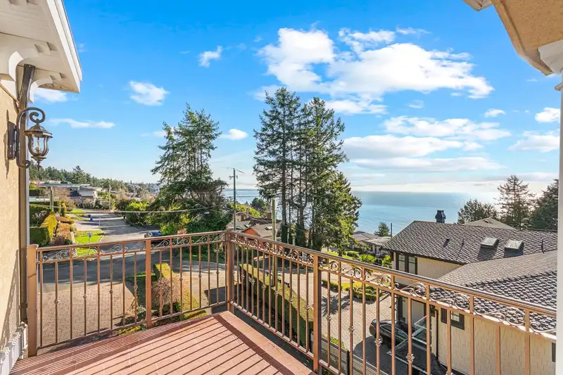 1375 KERFOOT ROAD - photo 4 of 40