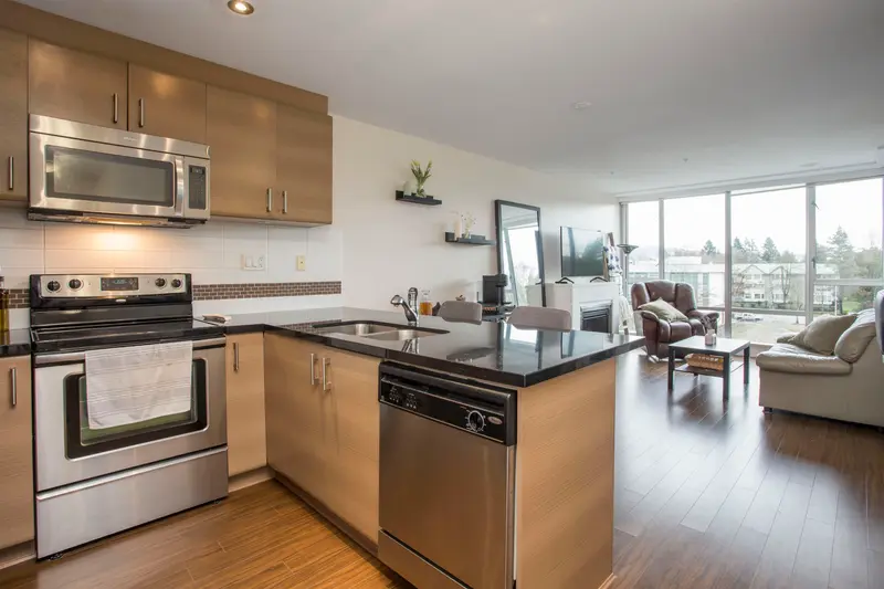 402 12079 HARRIS ROAD - photo 4 of 25