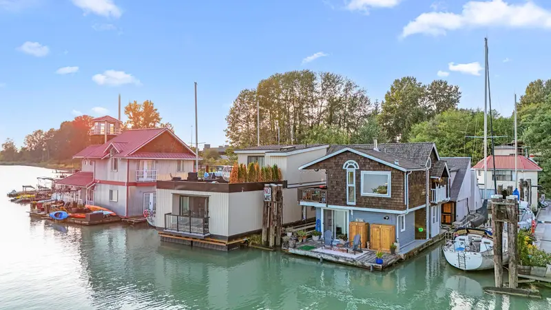 7 23000 DYKE ROAD - photo 1 of 25