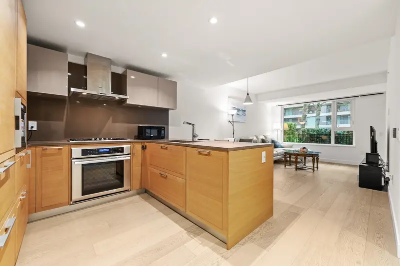 212 7128 ADERA STREET - photo 4 of 25