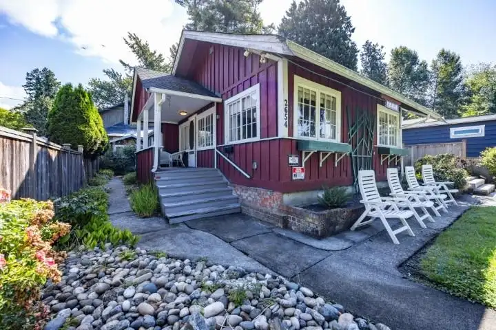 2654 MCBRIDE AVENUE - photo 4 of 37