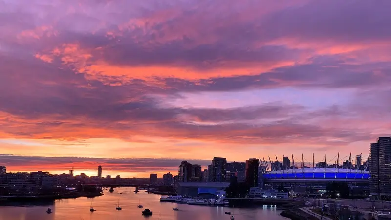 806 1088 QUEBEC STREET - photo 1 of 25