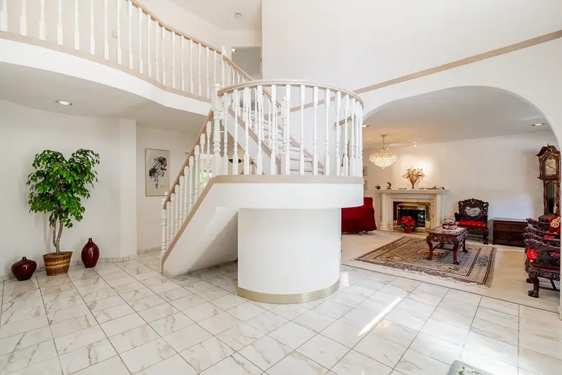 3513 W 40TH AVENUE - photo 2 of 25