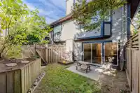 15 1828 LILAC DRIVE - thumbnail 37