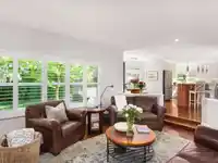 1632 138B STREET - thumbnail 11