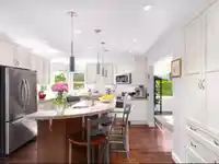 1632 138B STREET - thumbnail 8