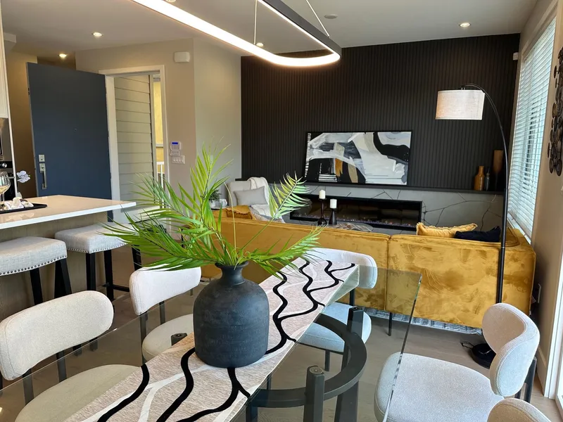 344 E 17TH STREET - photo 3 of 25