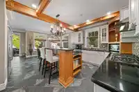 2372 132 STREET - thumbnail 15