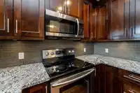 27 2678 KING GEORGE BOULEVARD - thumbnail 9