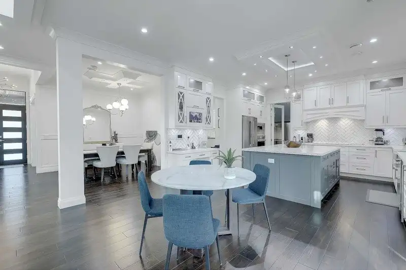 11482 86A AVENUE - photo 4 of 25