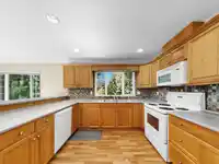2244 171 STREET - thumbnail 15