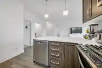 404 2960 151 STREET - thumbnail 7