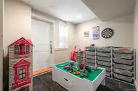 253 173 STREET - thumbnail 25
