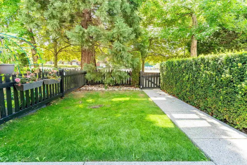 46 2450 161A STREET - photo 3 of 40
