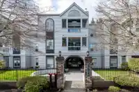 301 1473 BLACKWOOD STREET - thumbnail 1