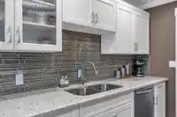 301 1473 BLACKWOOD STREET - thumbnail 15