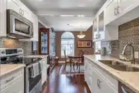 301 1473 BLACKWOOD STREET - thumbnail 16