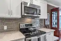 301 1473 BLACKWOOD STREET - thumbnail 17