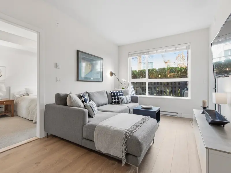 109 20829 77A AVENUE - photo 2 of 25