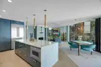 203 14825 THRIFT AVENUE - thumbnail 2