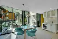 203 14825 THRIFT AVENUE - thumbnail 13