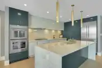 203 14825 THRIFT AVENUE - thumbnail 6