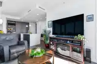 2306 1588 JOHNSTON ROAD - thumbnail 20