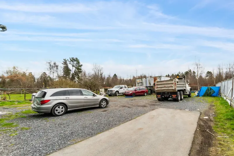 11260 WESTMINSTER HIGHWAY - photo 4 of 10