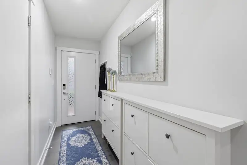 8 2687 158 STREET - photo 3 of 37