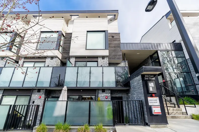 109 650 E 2ND STREET - photo 1 of 25