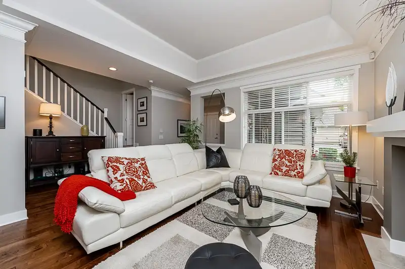 12 15450 ROSEMARY HEIGHTS CRESCENT - photo 1 of 39