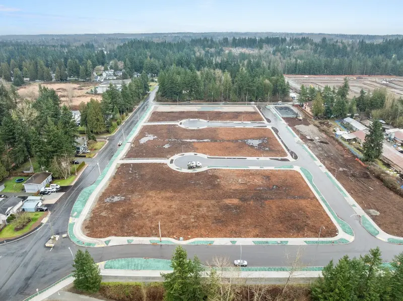 20454 35A AVENUE - photo 2 of 17