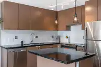 211 15735 CROYDON DRIVE - thumbnail 12
