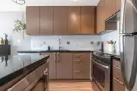 211 15735 CROYDON DRIVE - thumbnail 13