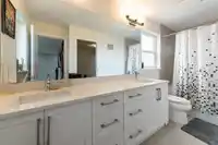 16746 18 AVENUE - thumbnail 23