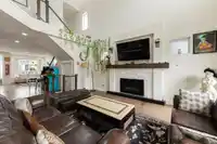 16746 18 AVENUE - thumbnail 8