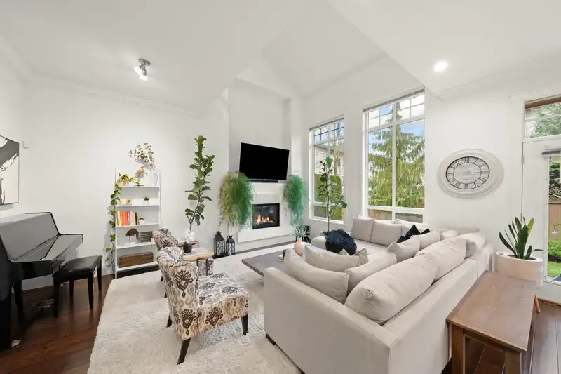 23 2453 163 STREET - photo 2 of 40