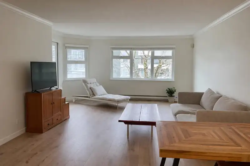 203 1273 MERKLIN STREET - photo 2 of 10